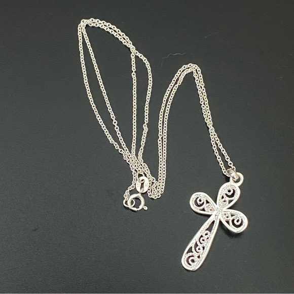 Sterling Silver 925 Signed Green Opal Cross Pendant 18” Necklace 3g. - Picture 3 of 16